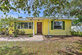 Charming Nokomis Home Walk to Beach!